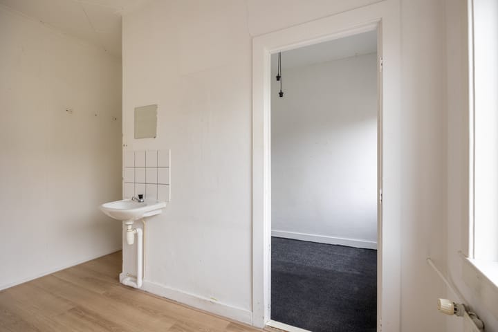 Foto 28 van Den Brielstraat 5