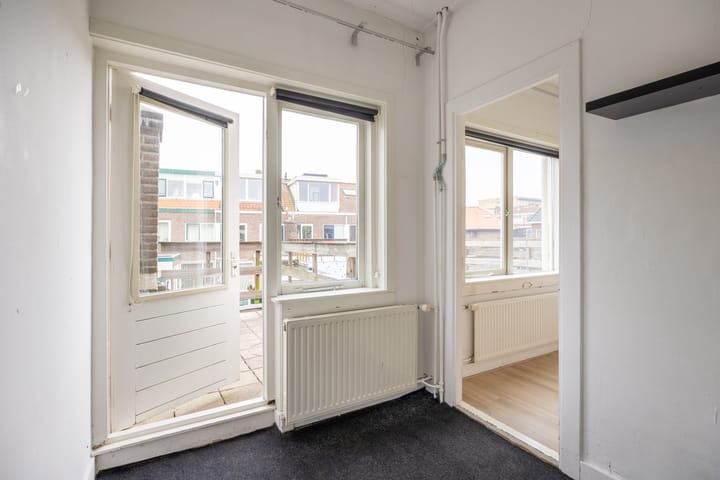 Foto 31 van Den Brielstraat 5