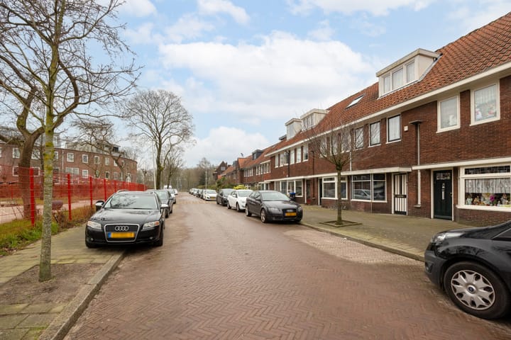 Foto 39 van Den Brielstraat 5