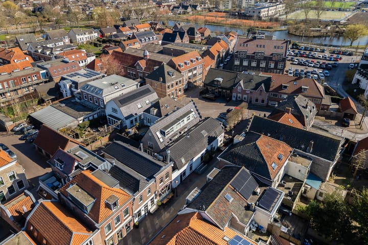 Foto 35 van Havenstraat 34-B