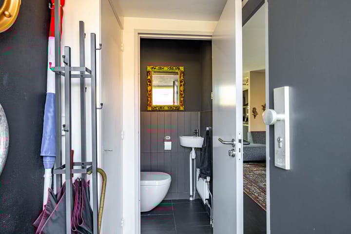 Foto 4 van L W de Blecourtstraat 20