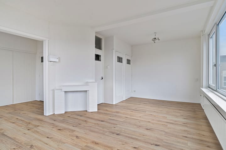 Foto 4 van Lorentzplein 30