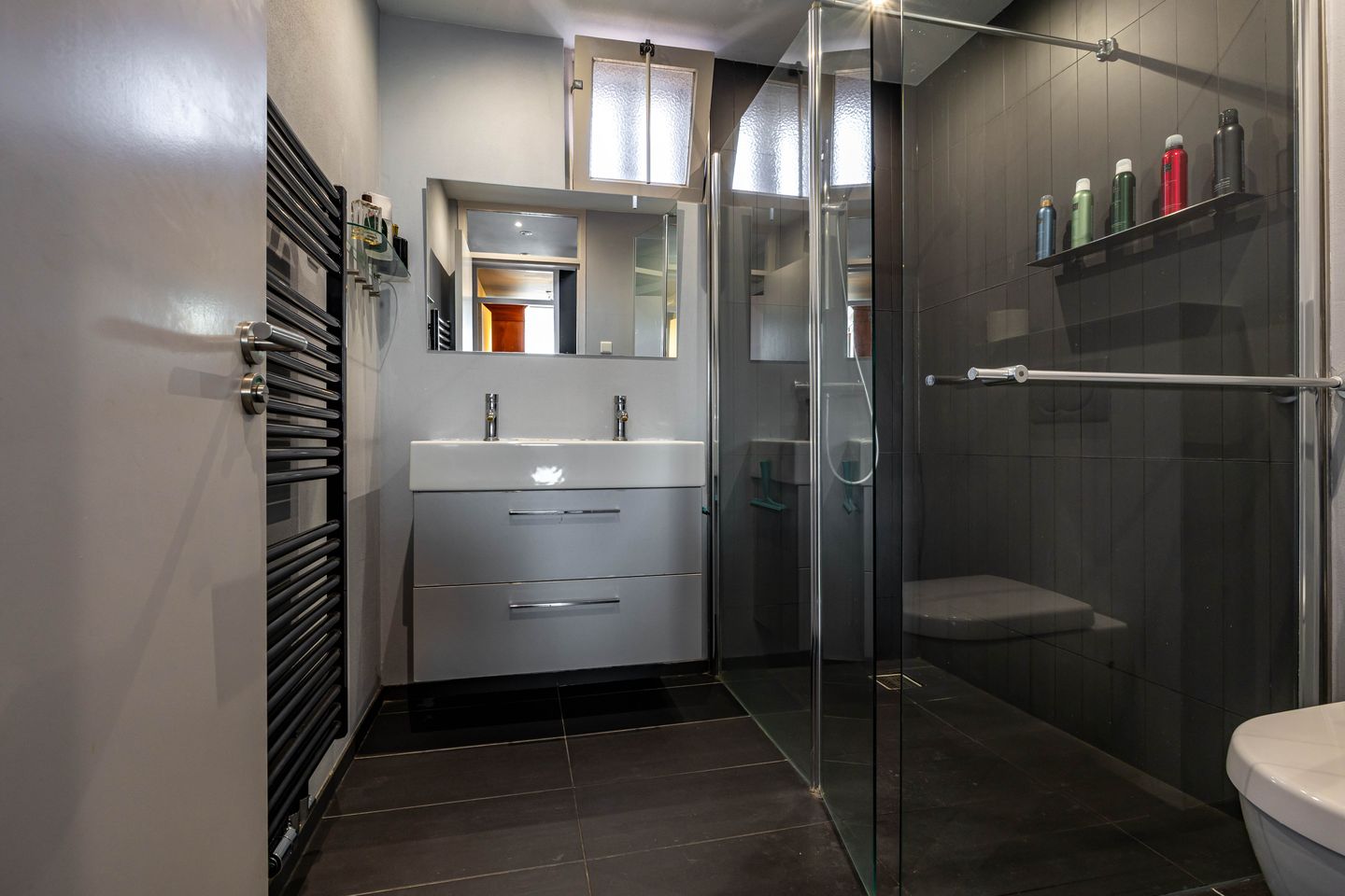 Photo 20 of L W de Blecourtstraat 20