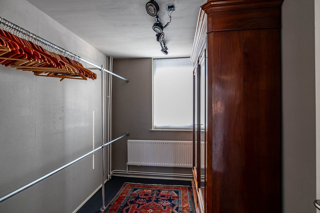 Photo 23 of L W de Blecourtstraat 20