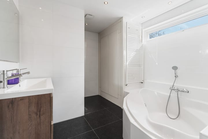 Foto 37 van Weezenhof 8040