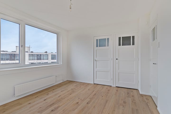 Foto 21 van Lorentzplein 30