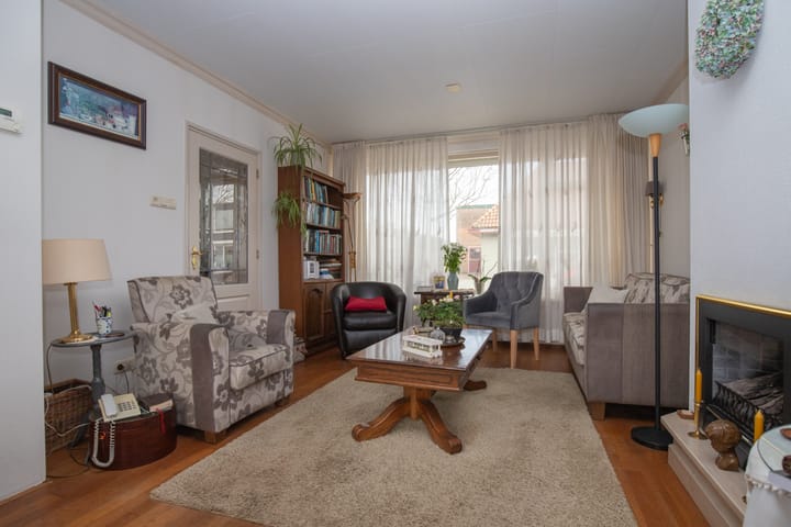 Foto 2 van Koningin Emmastraat 5