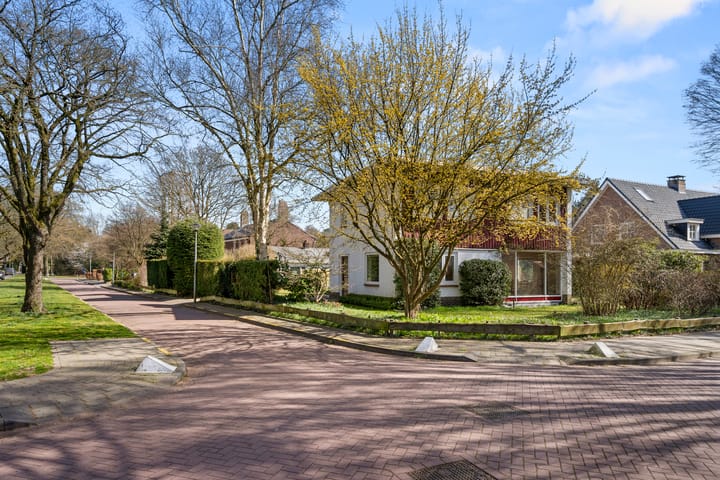 Foto 2 van Julianalaan 29