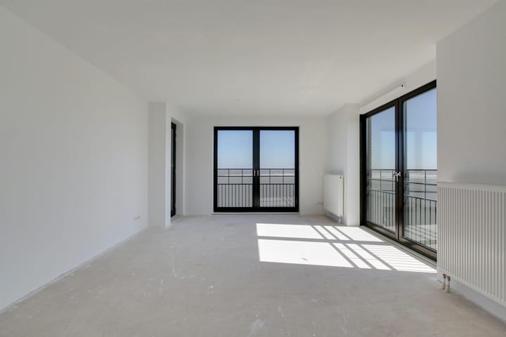 Photo 4 of Bert Haanstrakade 872