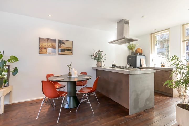 Foto 1 van Van Neckstraat 19