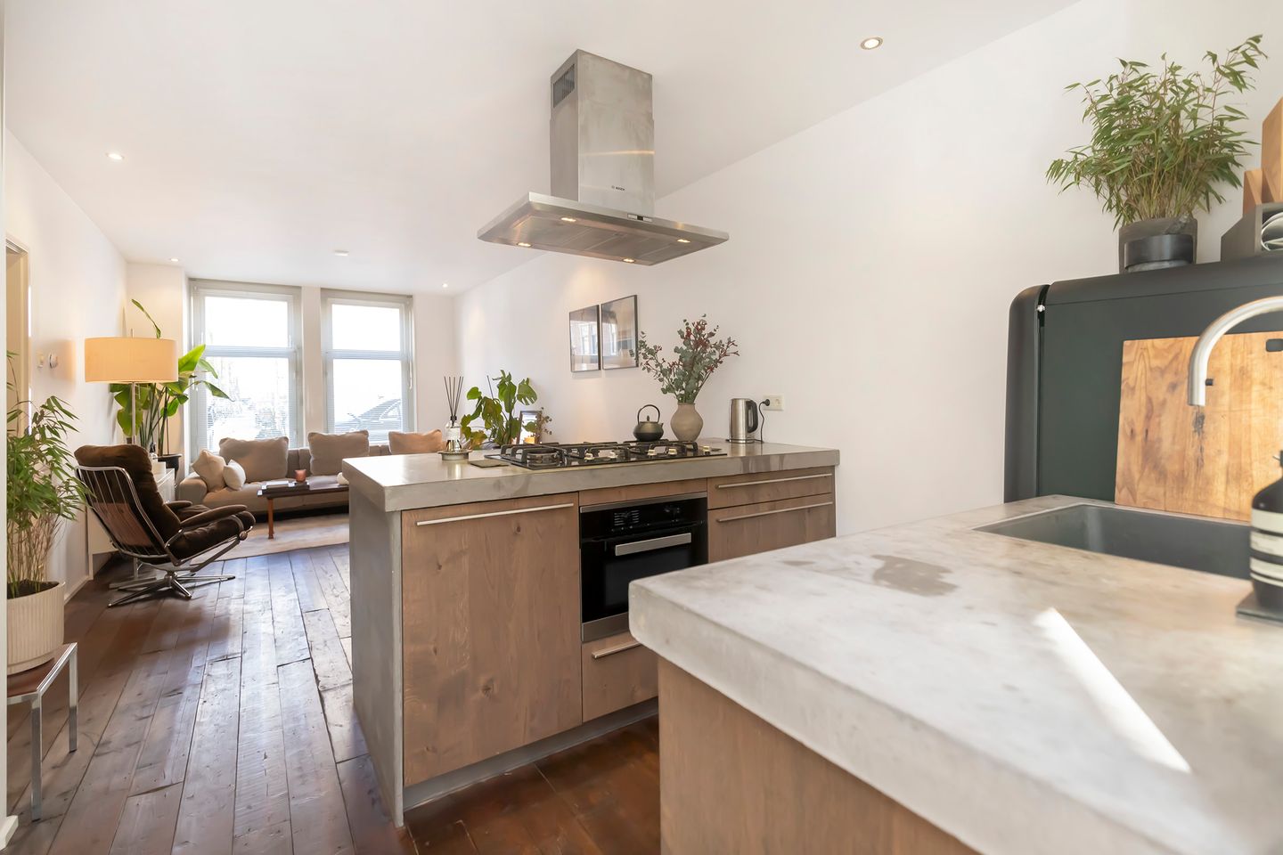 Foto 4 van Van Neckstraat 19