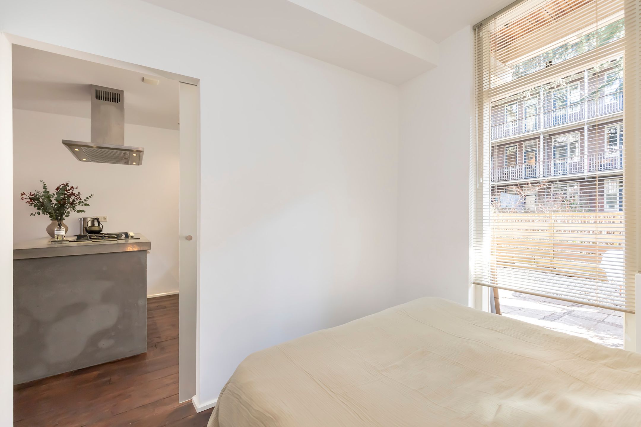 Foto 12 van Van Neckstraat 19