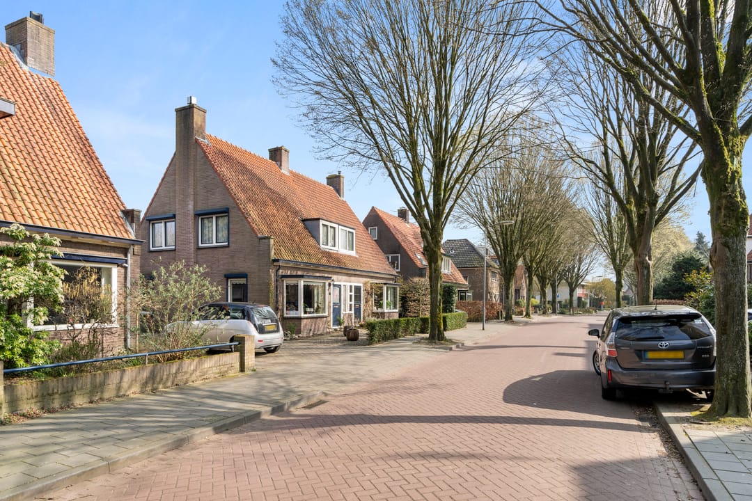 Photo 2 of Julianalaan 13