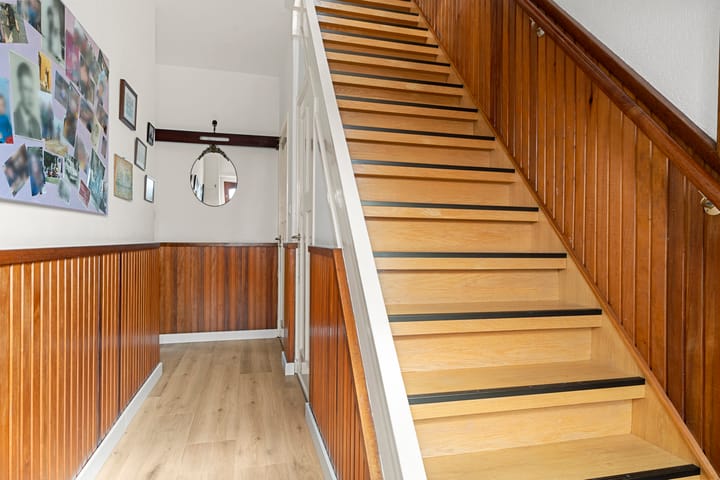 Foto 13 van Julianalaan 13