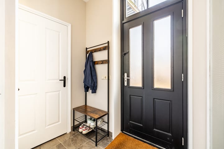 Photo 9 of Regthuispad 2