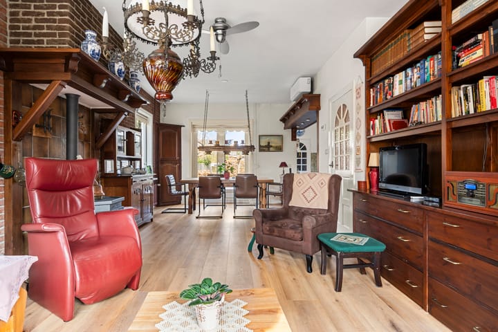 Foto 18 van Julianalaan 13