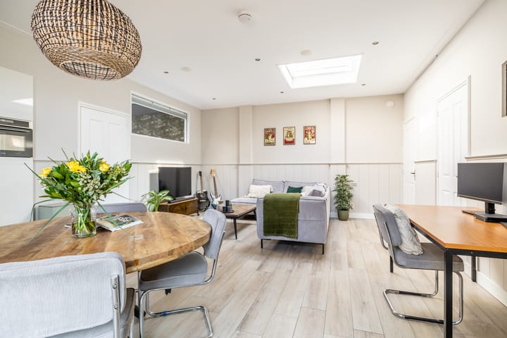 Photo 12 of Regthuispad 2