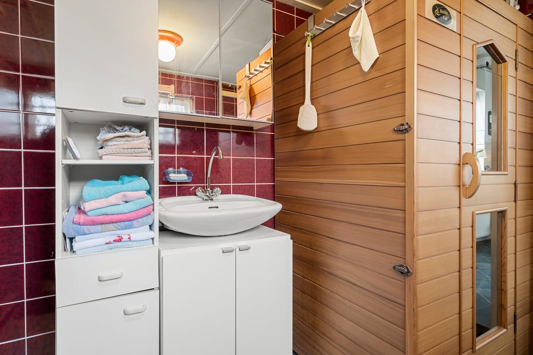 Photo 26 of Julianalaan 13