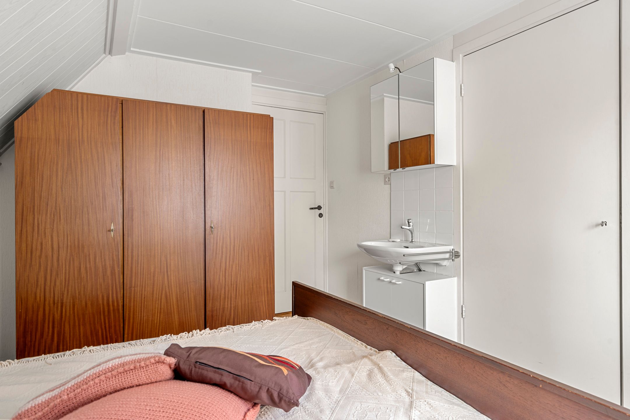 Photo 30 of Julianalaan 13