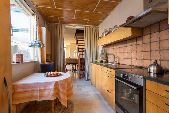 Foto 14 van Hoogvensestraat 89