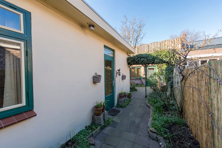 Foto 27 van Hoogvensestraat 89