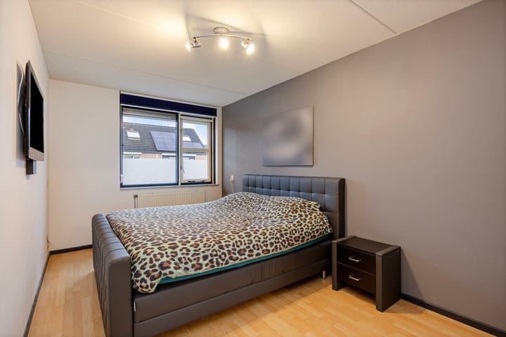 Foto 18 van Margo Antinkstraat 19