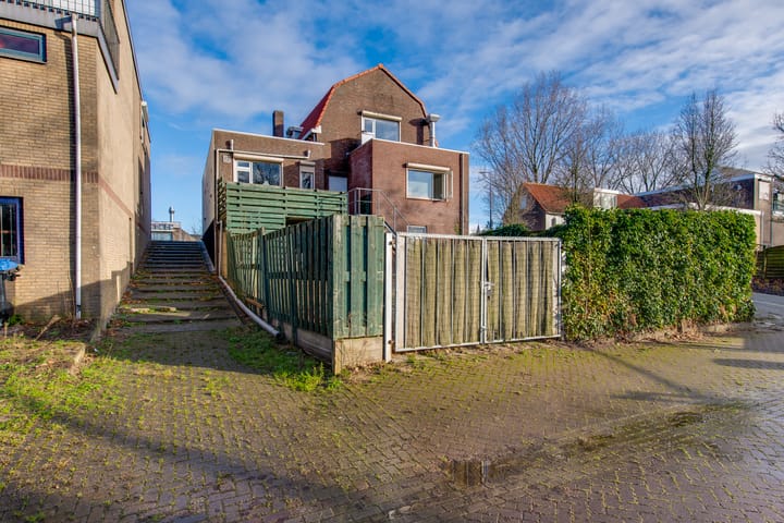 Foto 30 van Molenstraat 17