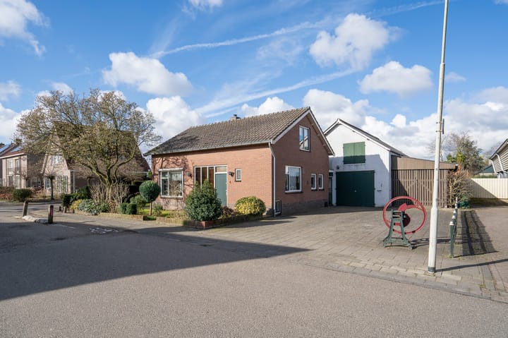 Foto 1 van Beatrixlaan 4