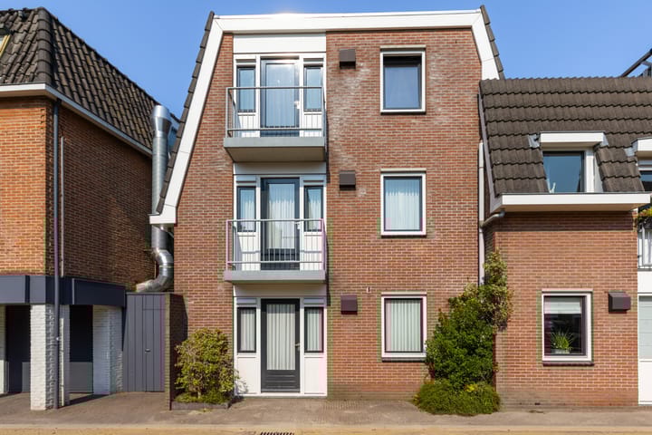 Foto 1 van Stationsstraat 17-A