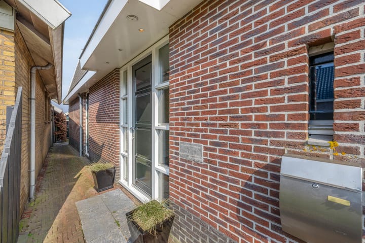 Foto 9 van Oosteinde 33