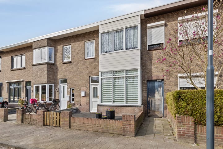 Foto 5 van Magnoliastraat 4