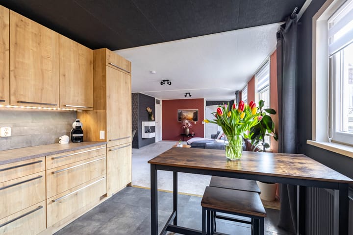 Foto 25 van Scharnestraat 36-A