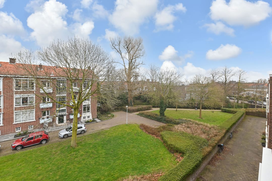 Photo 22 of Louis Couperusstraat 70