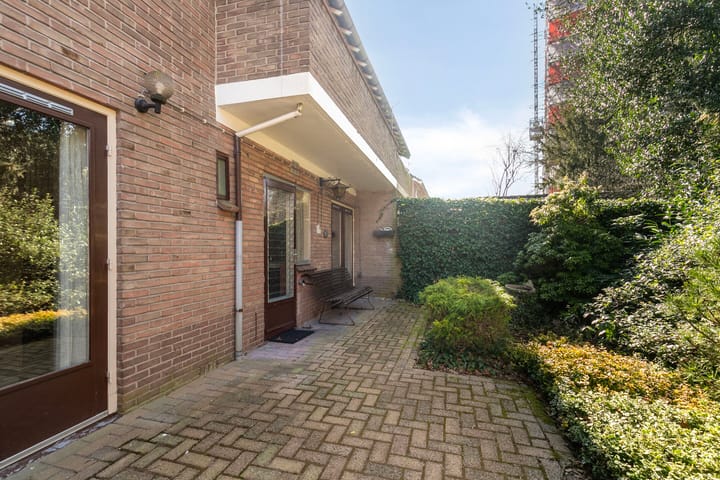 Foto 18 van Staringlaan 50