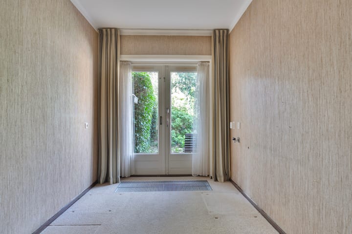 Foto 15 van Staringlaan 50