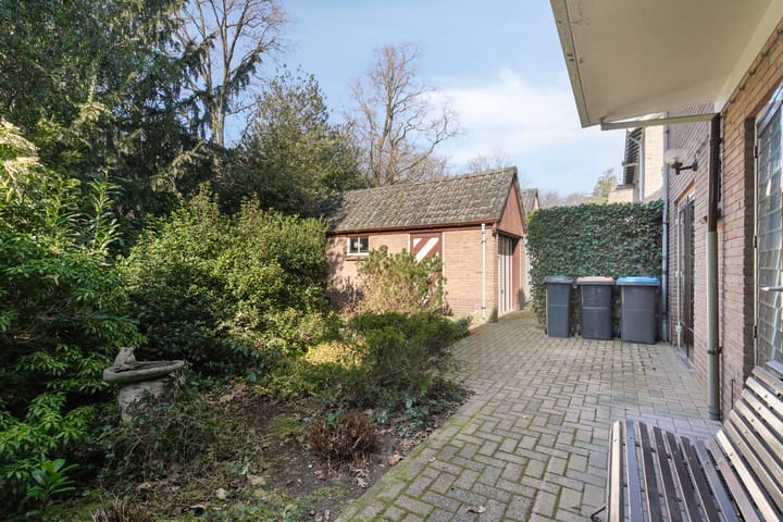 Foto 19 van Staringlaan 50