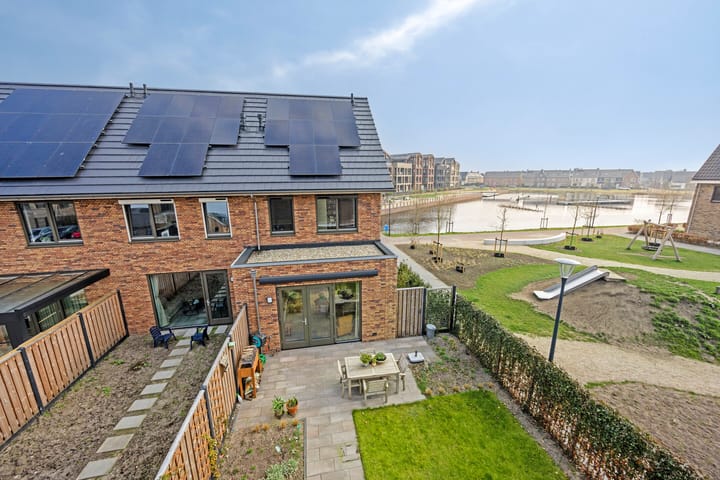 Foto 35 van Henrick Lamkade 50