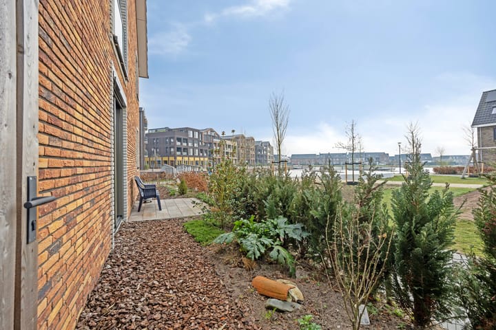 Foto 39 van Henrick Lamkade 50