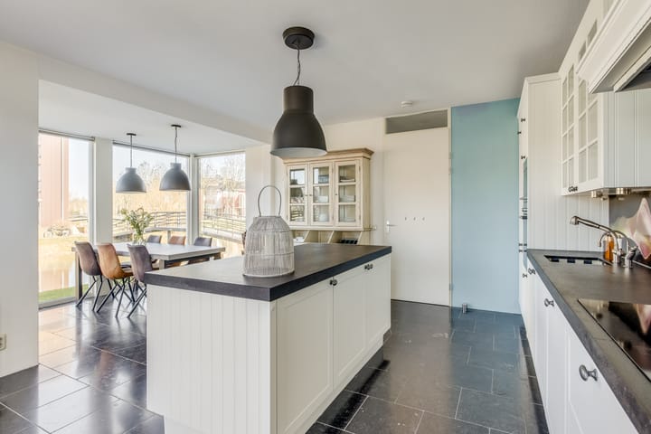 Foto 12 van Pompwater 14