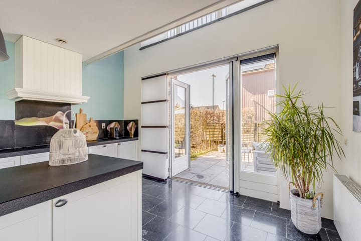 Foto 13 van Pompwater 14