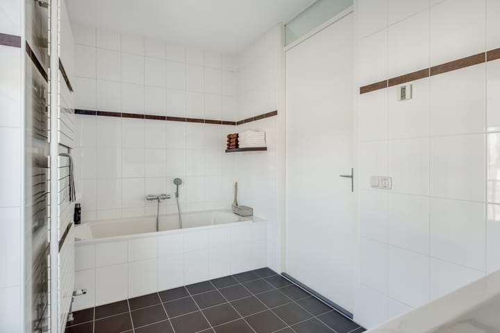 Foto 40 van Pompwater 14