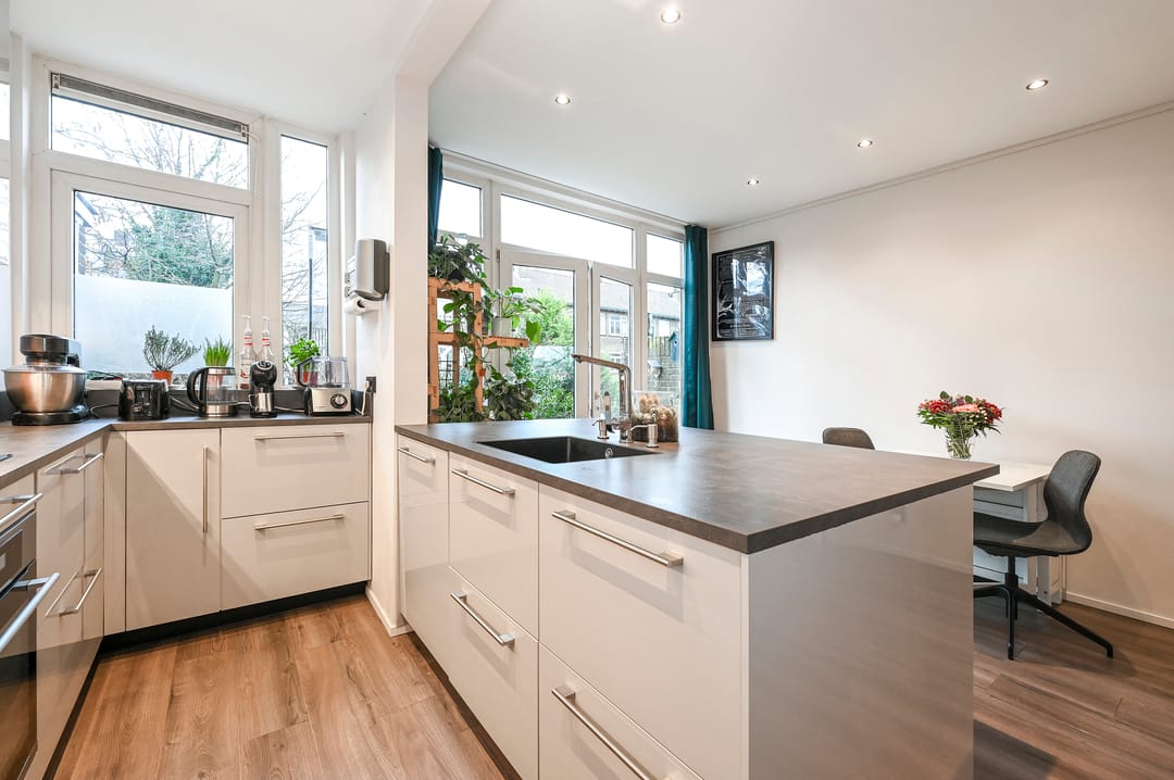 Photo 13 of Hoekwaterstraat 88