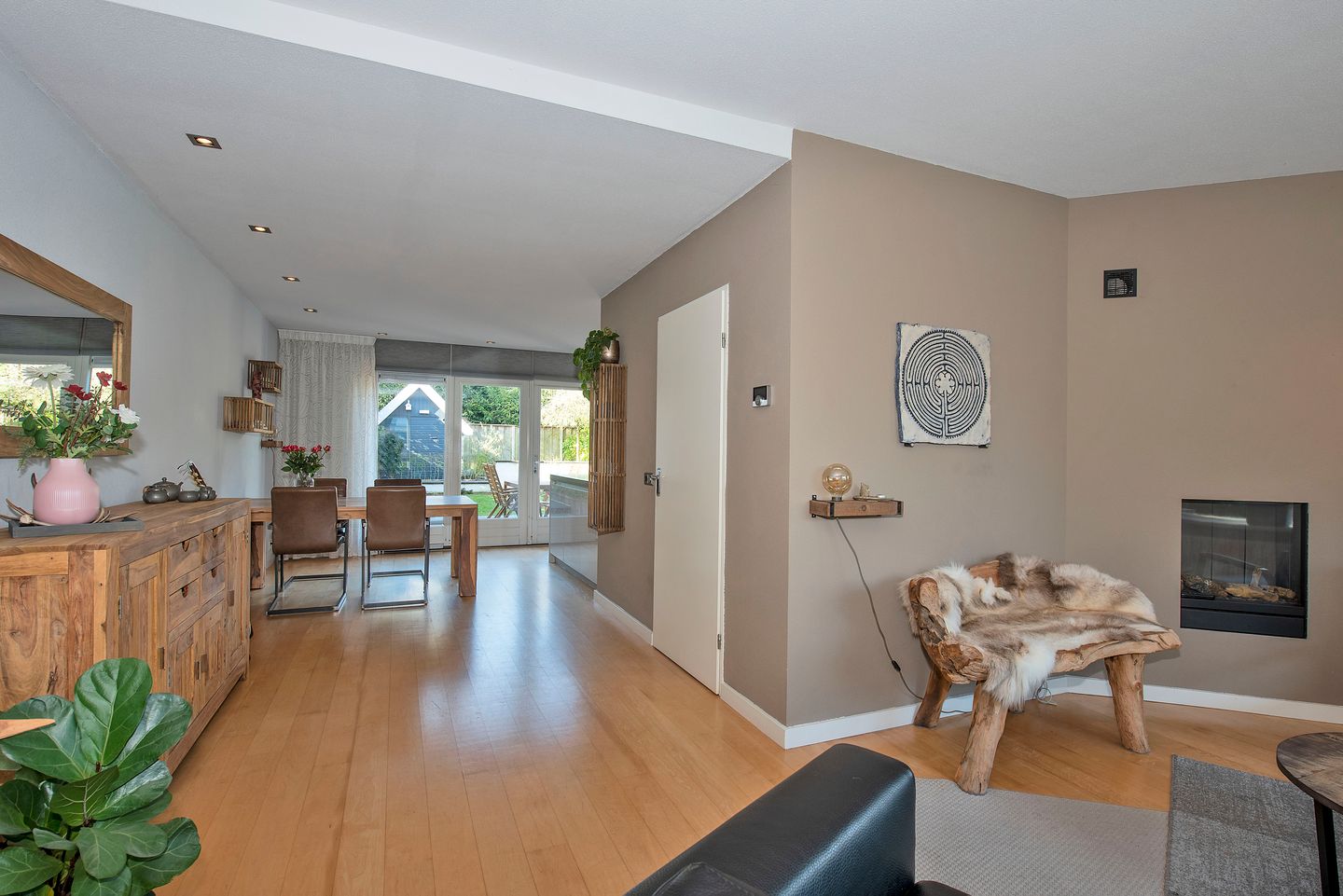 Foto 10 van Nieuwe Es 47