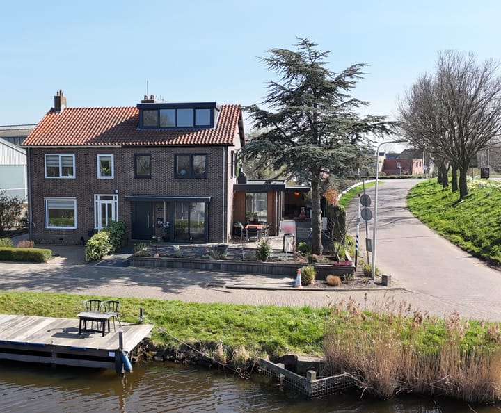Foto 1 van Kanaalweg 12
