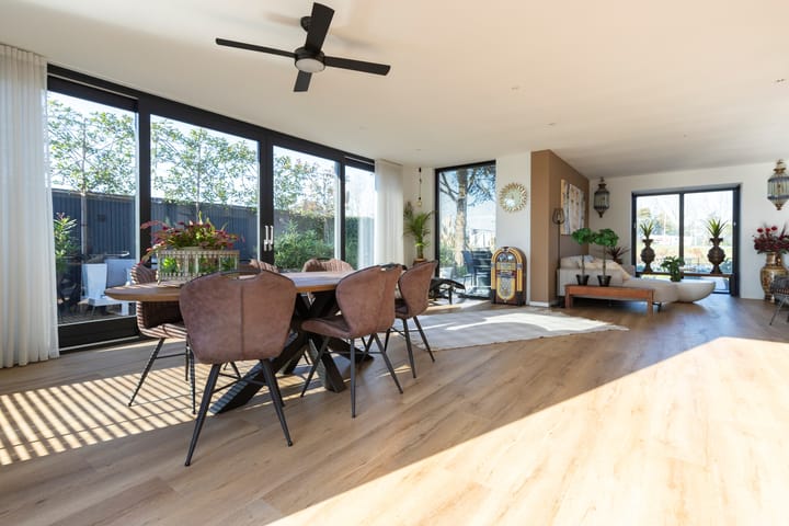 Foto 16 van Kanaalweg 12