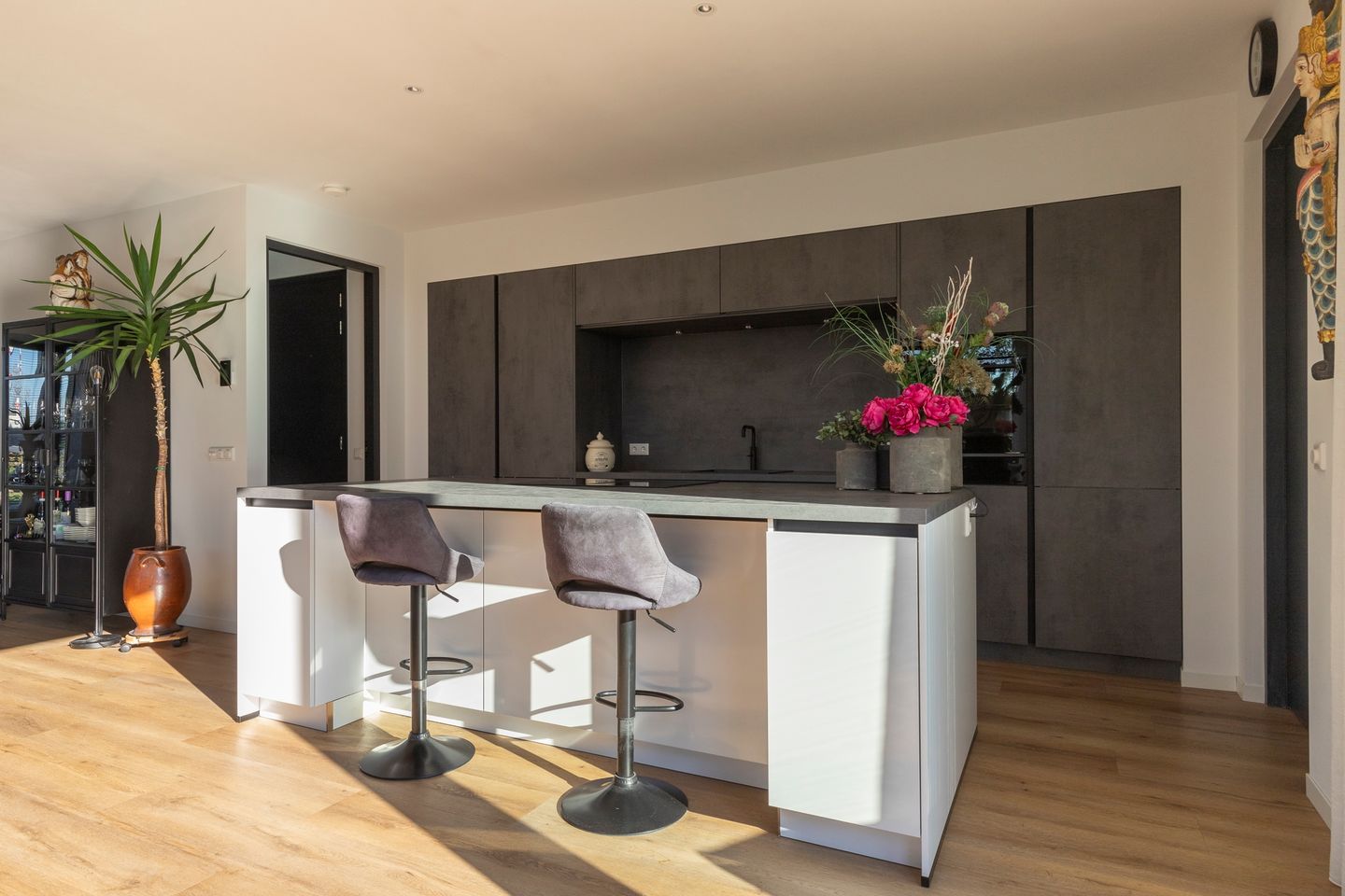 Foto 19 van Kanaalweg 12