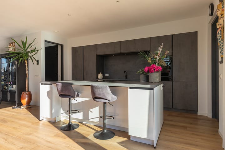 Foto 19 van Kanaalweg 12