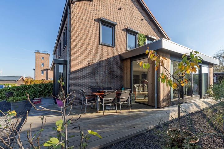 Foto 41 van Kanaalweg 12