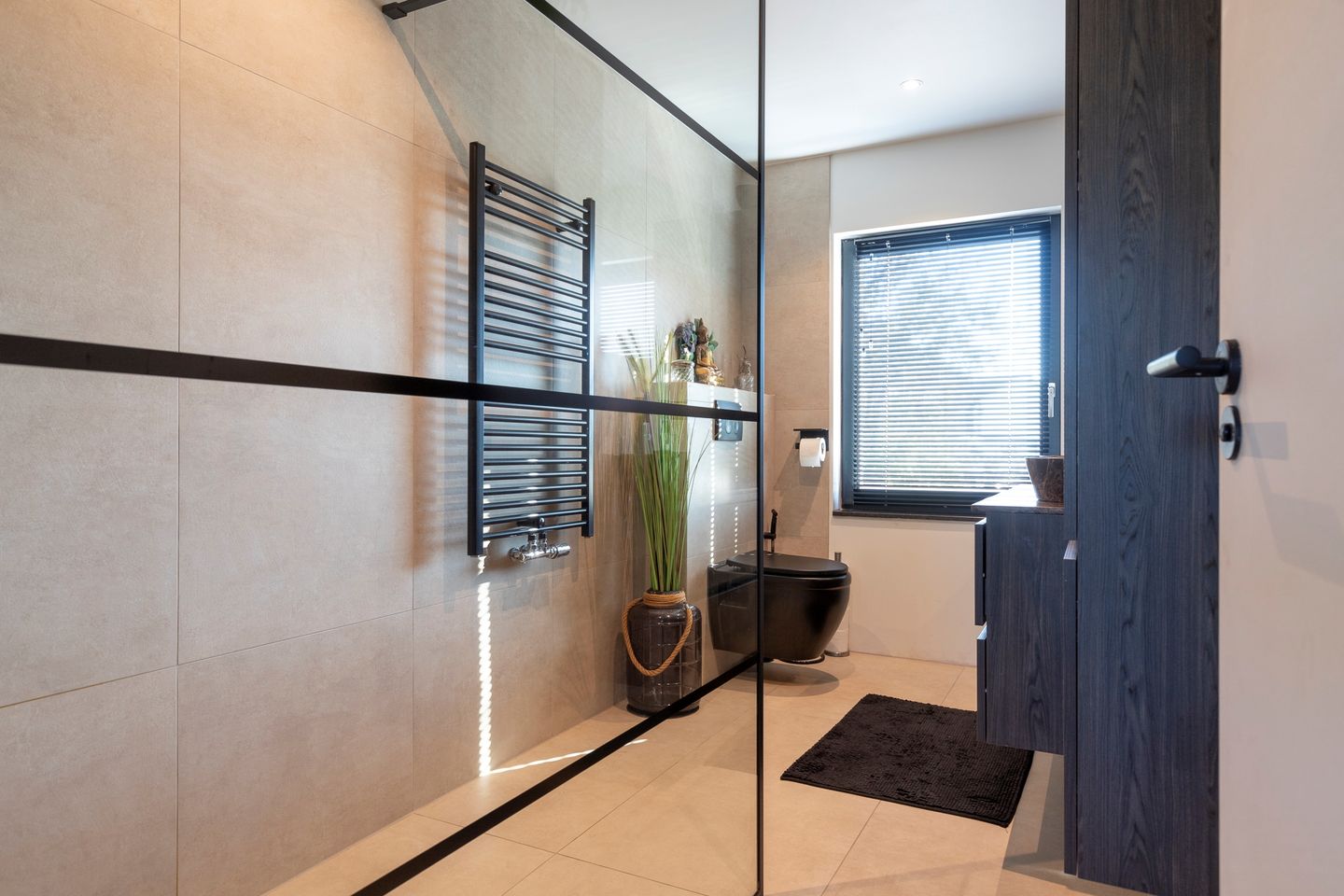 Foto 49 van Kanaalweg 12