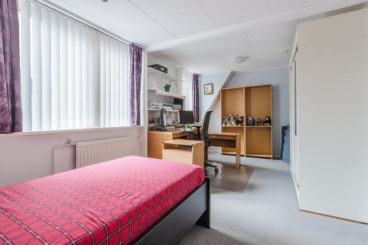 Foto 32 van De Ruyterstraat 20